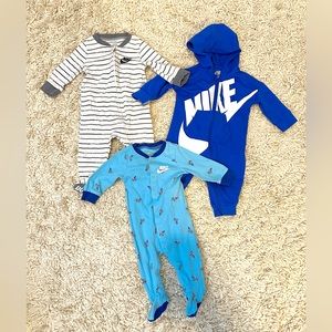 Nike Sleeper/Outfit Bundle